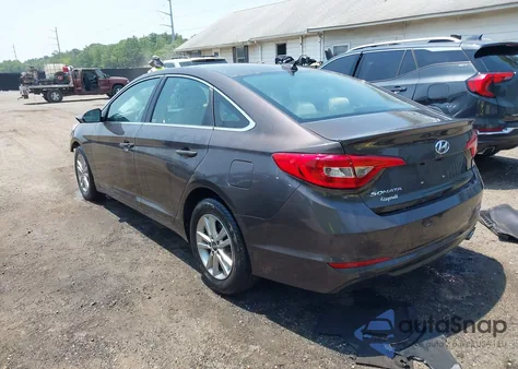 2016 Hyundai Sonata Se z USA, uszkodzony, nr VIN 5NPE24AF7GH271547